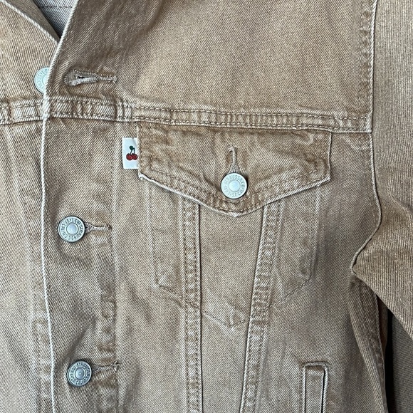 Brand New Levi's Fresh Produce Sustainable Dyes Cherry Neutral Jean Jacket - Picture 7 of 13